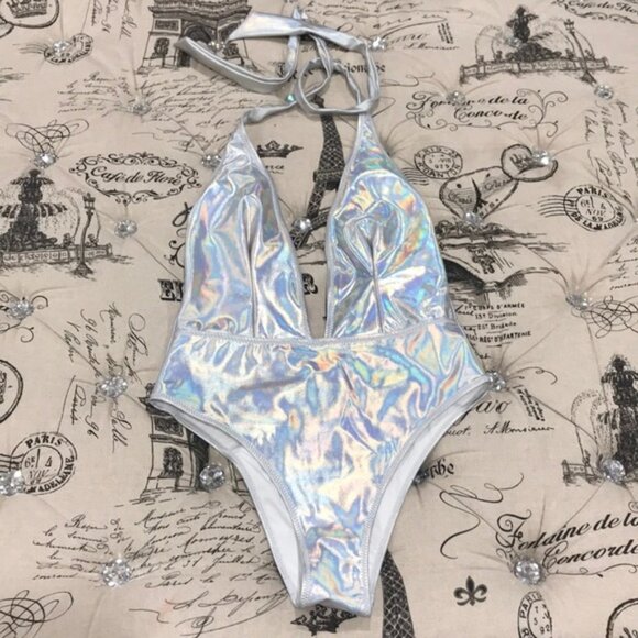 KENDALL AND KYLIE Plunge Halter One-Piece Swimsuit - Picture 3 of 5